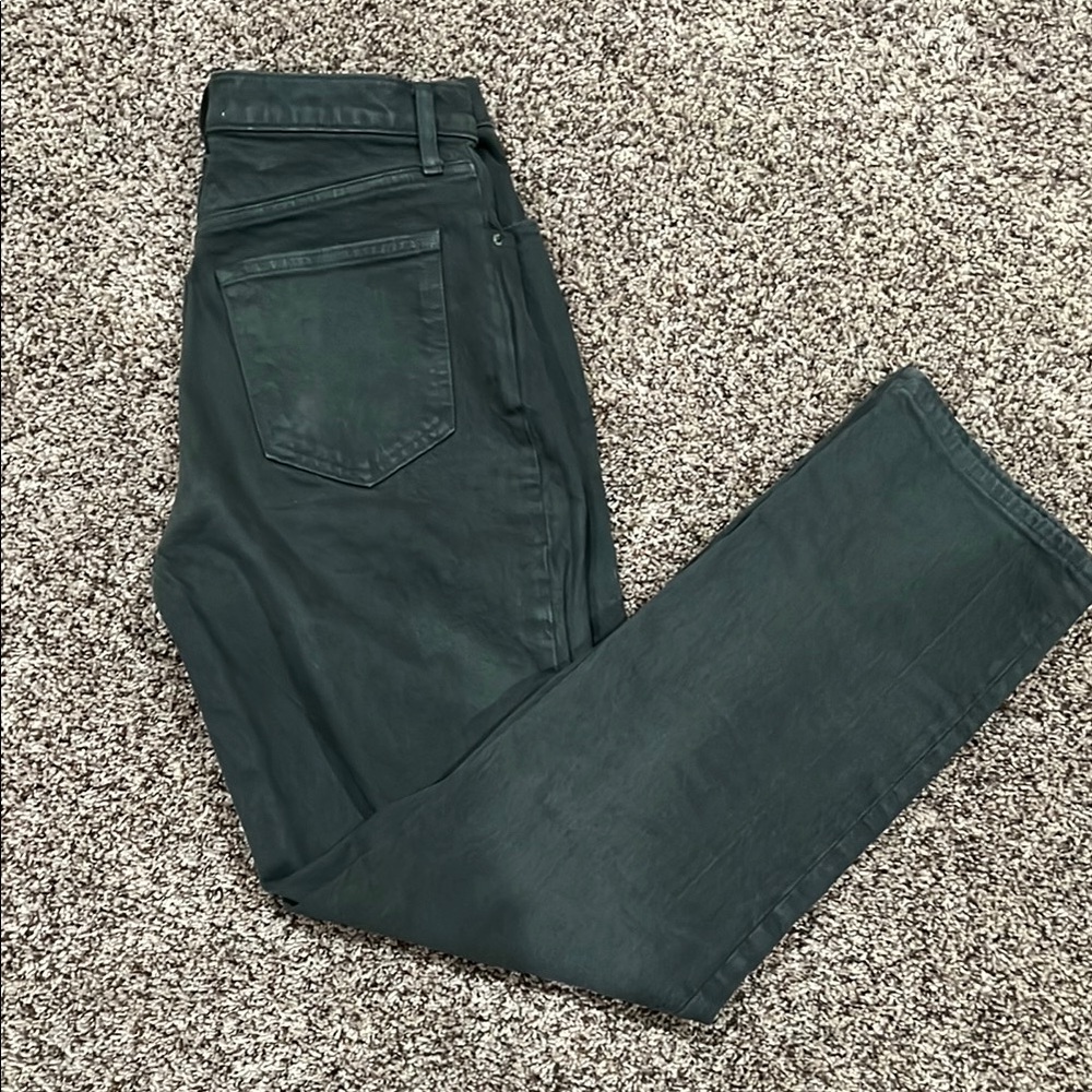 Dark Green High-Waisted Jeans